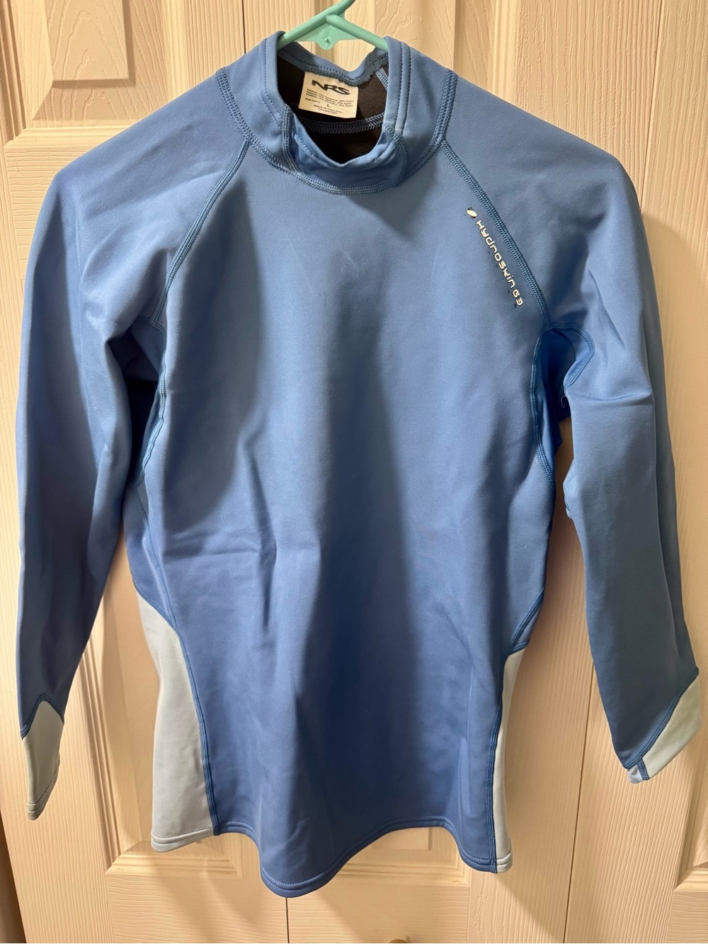 NRS Women’s Blue Long-Sleeve Rash Guard